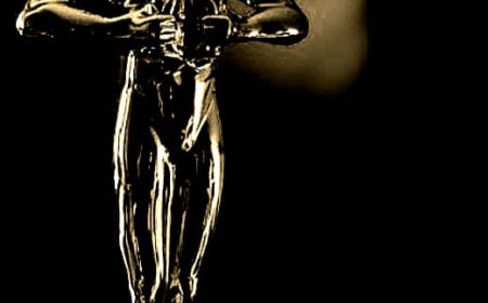 Ainda estamos aqui pela democracia que pulsa luz