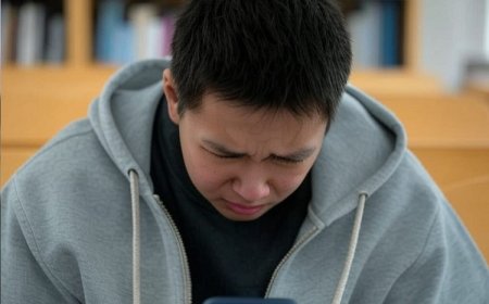 Nomofobia: o medo irracional de ficar  sem celular e o impacto na vida escolar