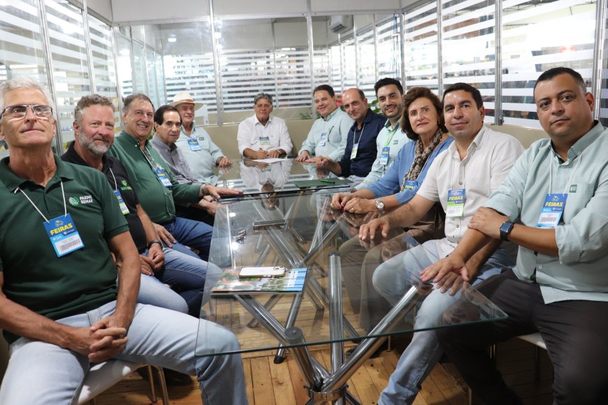 Cooxupé renova convênio com Faemg/Senar na Femagri 2025
