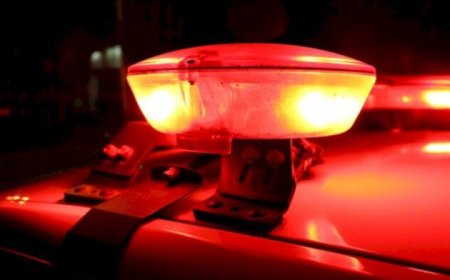 Mulher de 25 anos é presa ao furtar objetos e utilizar indevidamente cartão bancário da vítima em Monte Santo de Minas