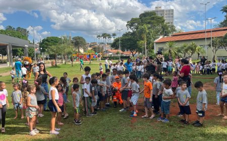 Corpo de Bombeiros de Guaxupé realiza atividade com 200 crianças no Parque da Mogiana