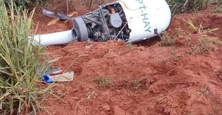 Helicóptero cai em sítio em Nova Resende e ninguém sai ferido