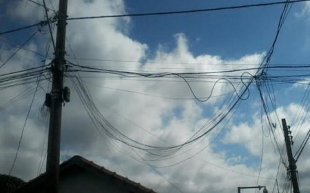 Prefeitura de Guaxupé faz notificação à Cemig sobre fiação elétrica