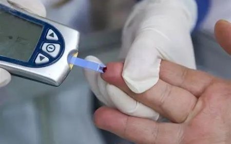 Prefeitura de Guaxupé inicia compra de glicosímetros e tiras reagentes para pacientes diabéticos após suspensão da distribuição pelo Estado