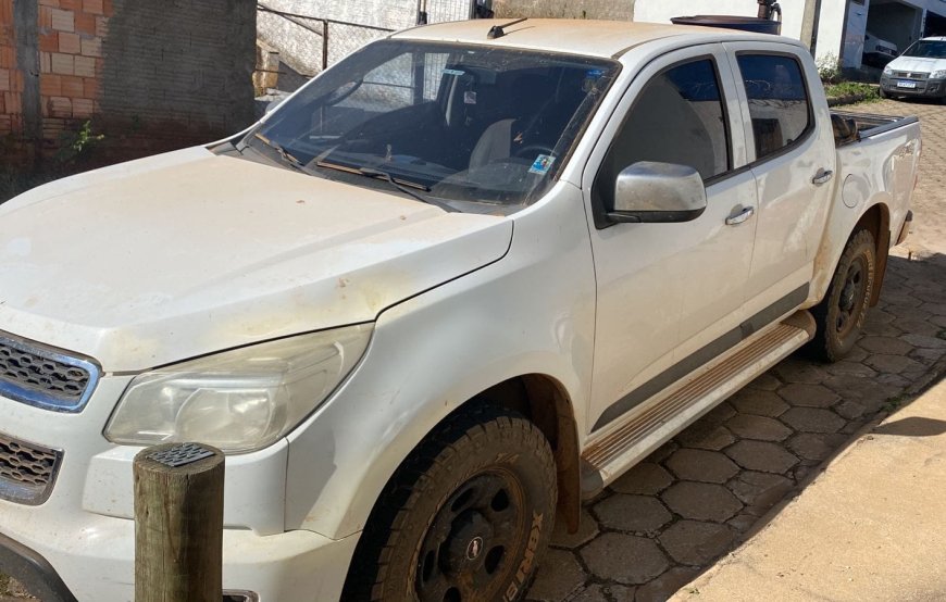 Campo Seguro: Policiais civis cumprem mandados de busca e apreensão na região, com a prisão de três integrantes de quadrilha criminosa