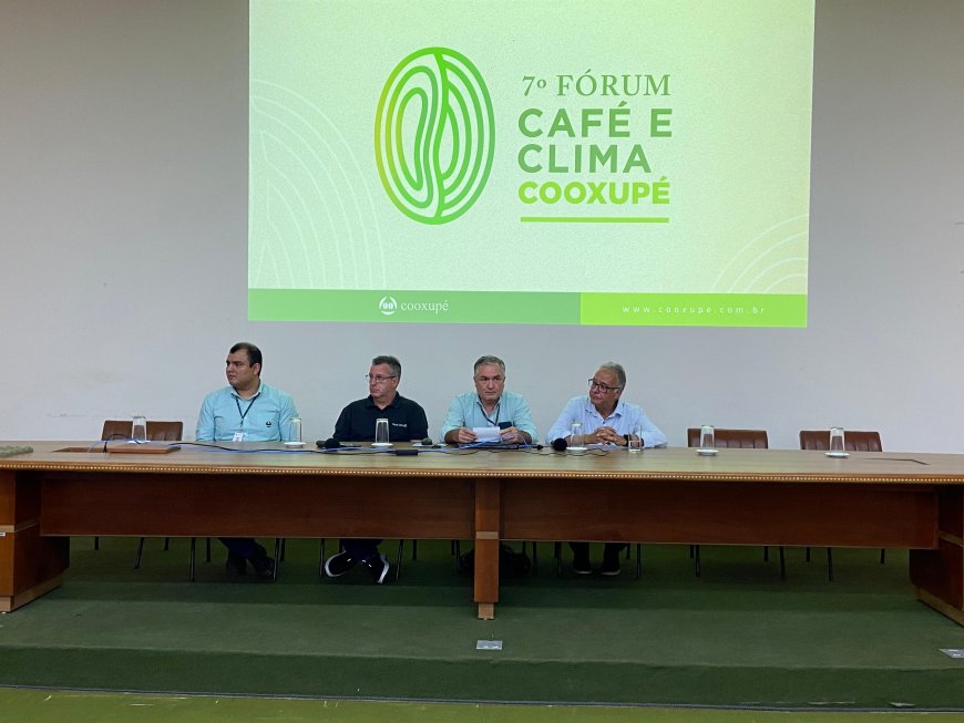 Safra de café apresenta menor rendimento em 2025 e novos desafios em 2026, aponta Fórum Técnico da Cooxupé