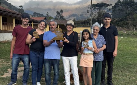 Produtor mineiro recebe visita da embaixadora do Queijo após prêmio histórico