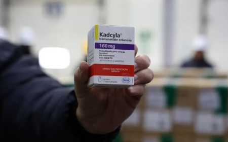 Brasil recebe lote de medicamento para tratar câncer de mama no SUS