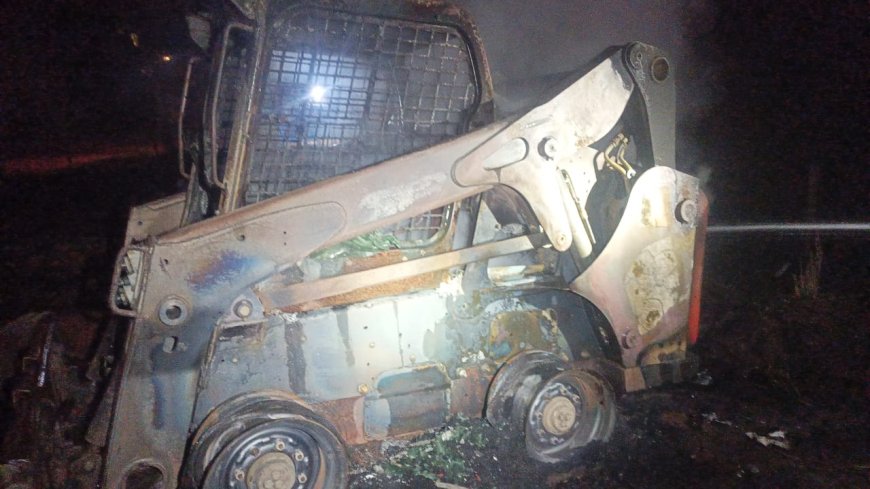 Incêndio em máquina agrícola é combatido por Bombeiros no Sul de Minas
