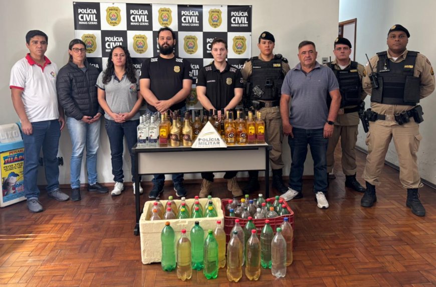 Policiais civis apreendem bebidas sem controle sanitário vendidas em comércio no Sul de Minas