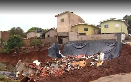 Famílias que tiveram casas engolidas por cratera aguardam indenização em Monte Belo