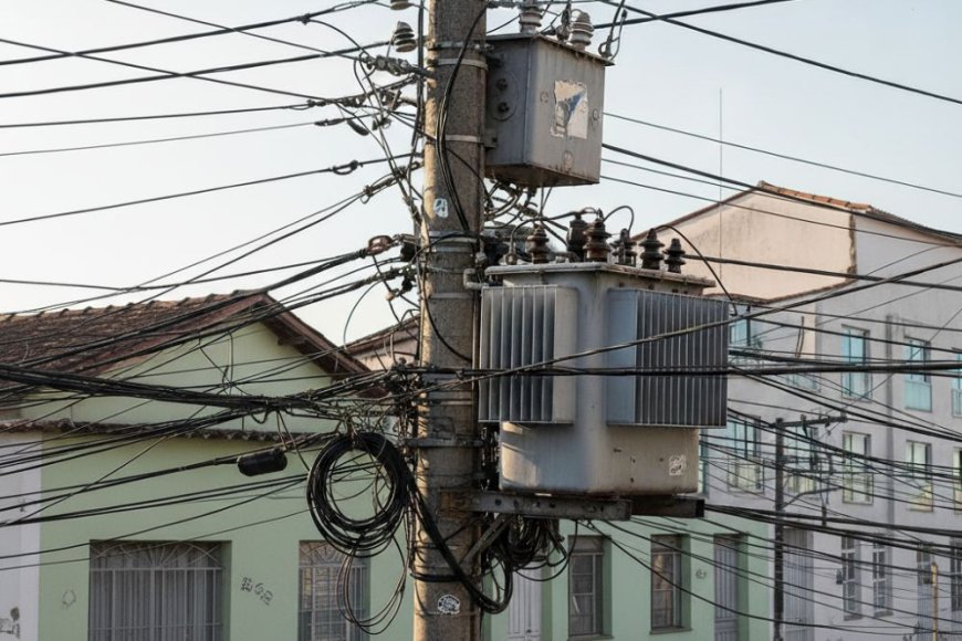 Concessionária deve indenizar consumidora do Sul de Minas por quedas de energia frequentes