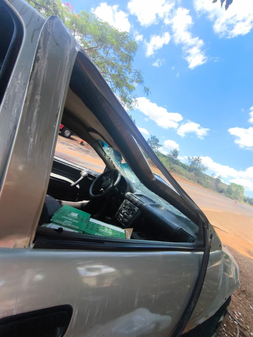 Capotamento na MG-836 deixa duas pessoas feridas entre São Tomás e Paraíso