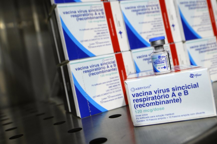 Minas Gerais recebe 62 mil doses do primeiro lote da vacina contra o vírus sincicial respiratório para proteger gestantes e recém-nascidos