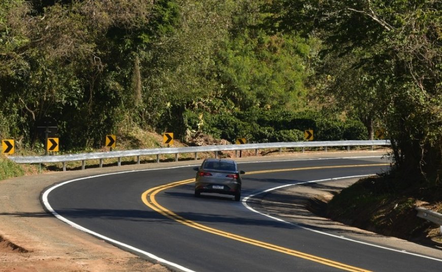 Dezenove frentes de obras são programadas nesta semana em rodovias de Guaxupé e região