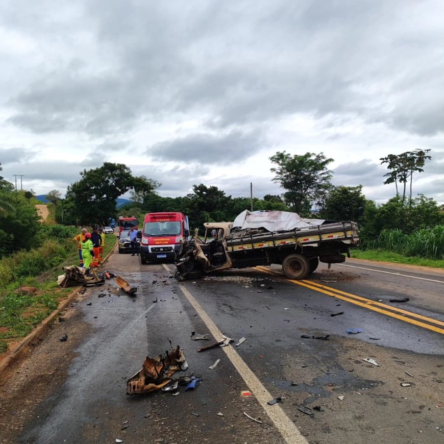 Colisão entre veículos deixa feridos na BR-491, em Guaranésia