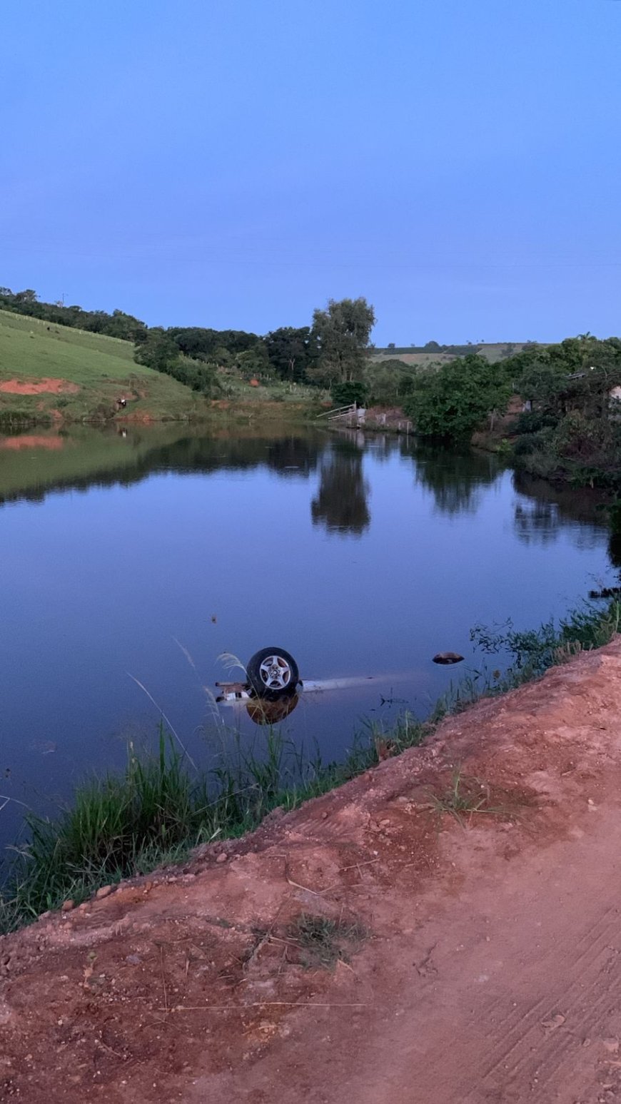 Corpo é encontrado submerso em açude pelos Bombeiros