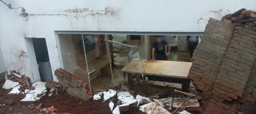 Ocorrências de desabamentos são atendidas pelos Bombeiros em diferentes bairros de Alfenas