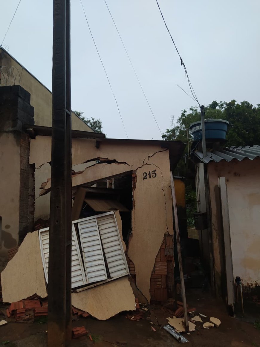 Ocorrências de desabamentos são atendidas pelos Bombeiros em diferentes bairros de Alfenas