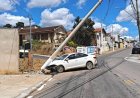 Em Guaxupé, mulher sofre mal súbito e bate veículo em poste