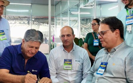 Cooxupé e Sistema FAEMG/Senar renovam convênio na Femagri 2026