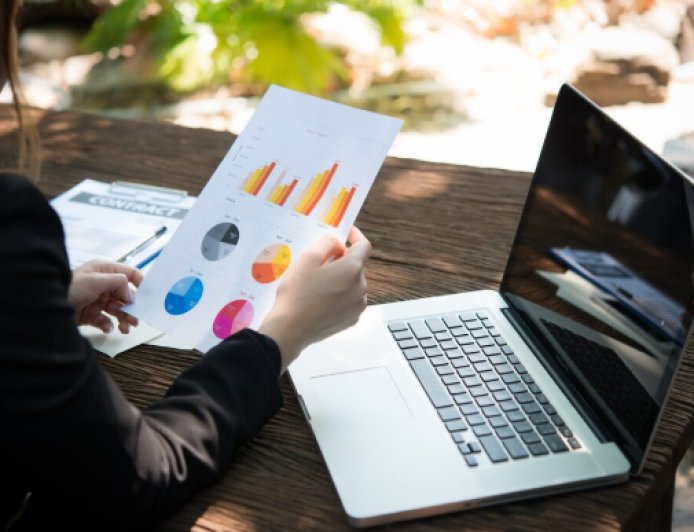 Dia da Mulher: Mulheres ainda enfrentam desigualdade estrutural no mercado de trabalho