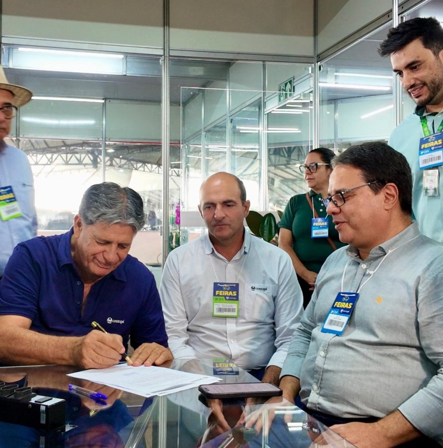 Cooxupé e Sistema FAEMG/Senar renovam convênio na Femagri 2026