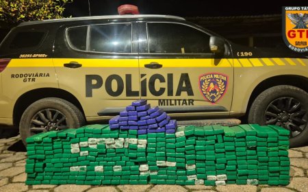 Condutor é preso com quase 350 barras de maconha na MG-050, em Passos