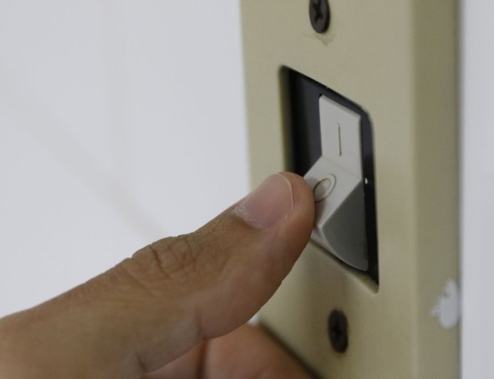 Cemig orienta consumidores após definição da bandeira amarela pela Aneel para o próximo mês e dá dicas para economizar energia