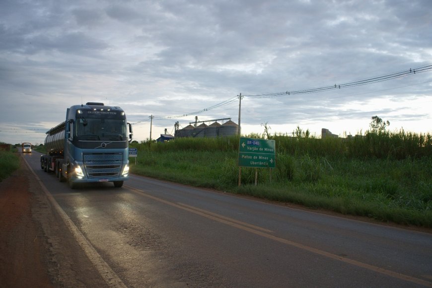 Rodovias mineiras têm restrição de circulação de veículos pesados no feriado do Dia do Trabalhador