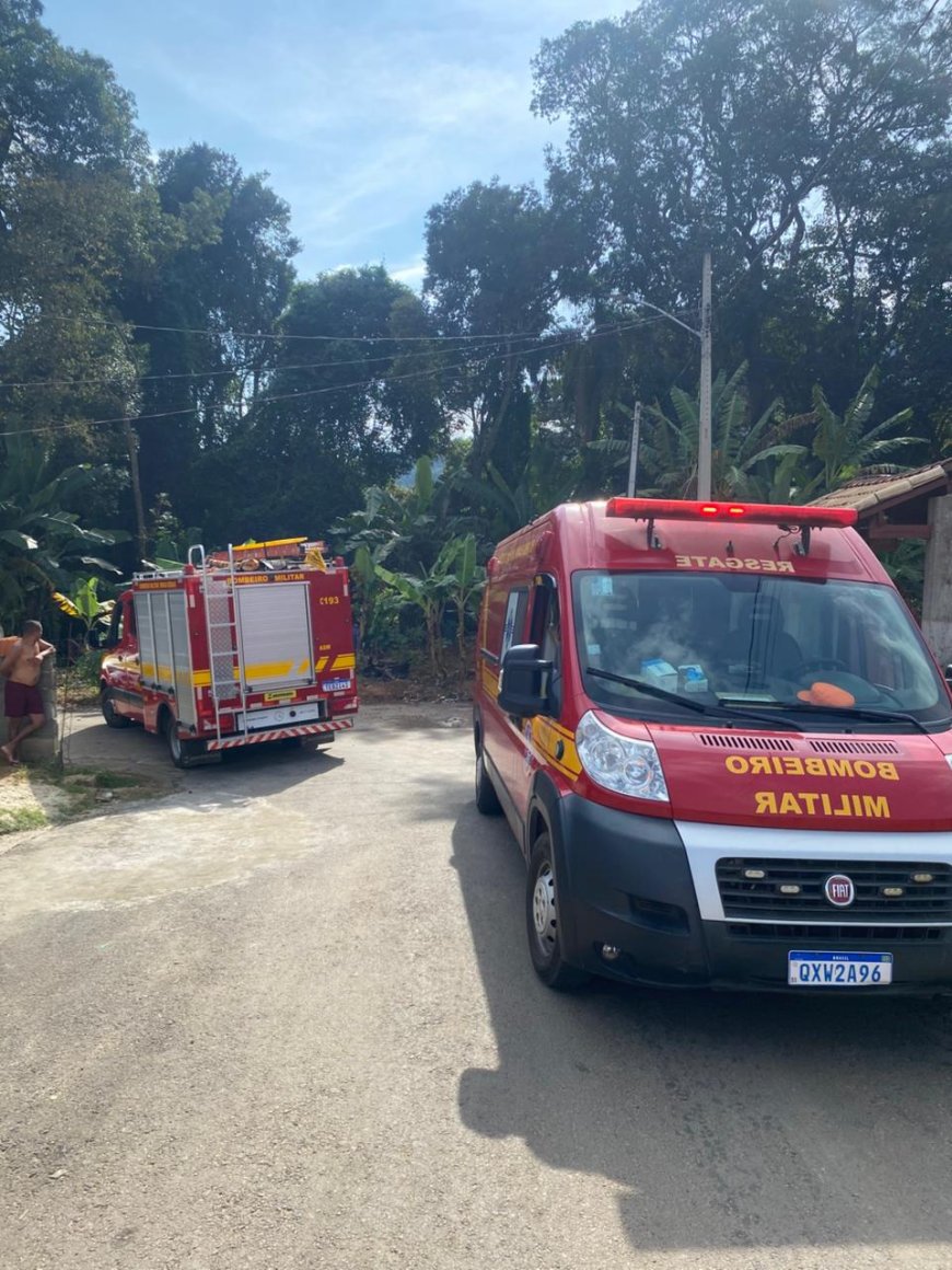 Caminhão de lixo perde freios e mobiliza equipes de emergência em cidade do Sul de Minas