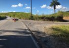 Motociclista em alta velocidade bate contra porta de caminhão e é socorrido com politraumatismos