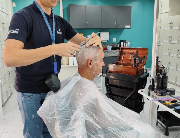 Senac em Guaxupé celebra 28 anos com ação gratuita de saúde, beleza e orientação profissional para a comunidade
