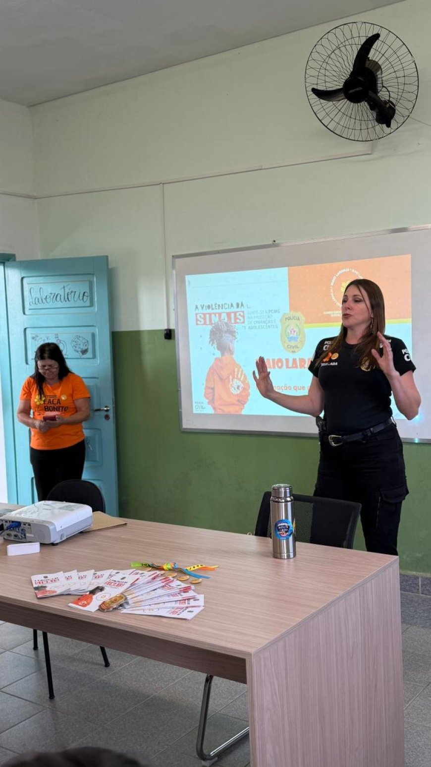 Palestra de Conscientização ao Maio Amarelo é realizada na Escola Dona Queridinha, em Guaxupé