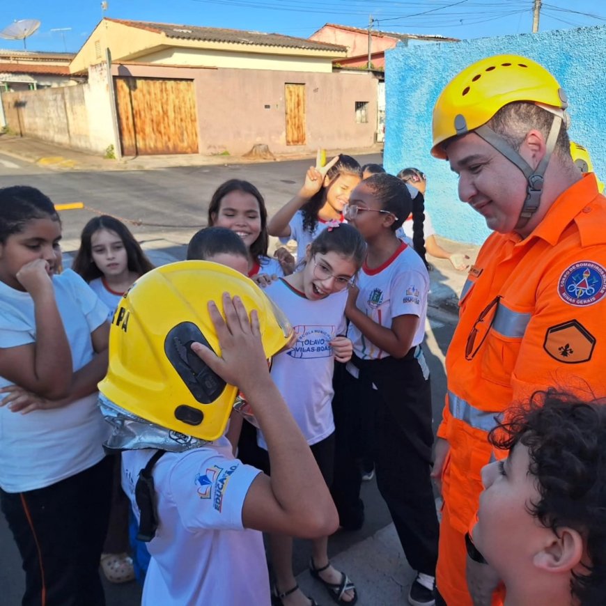 Através do projeto "Bombeiros nas Escolas", militares de Guaxupé realizam atividade educativa em escola de Guaranésia