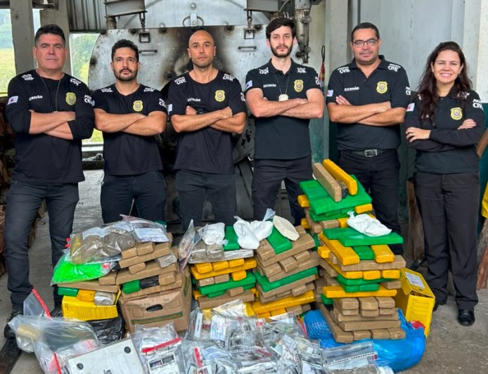 Mais de 150 quilos de drogas apreendidas no Sul de Minas são incinerados