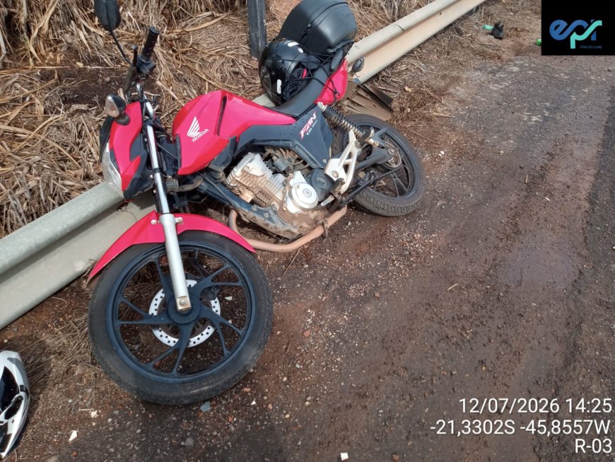 Condutor de 50 anos morre ao bater motocicleta contra guard rail na MGC-369