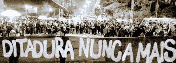 Democracia e arroubos da ditadura 