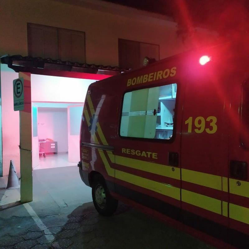 Ação rápida dos Bombeiros evita um possível incêndio em residência em Guaxupé