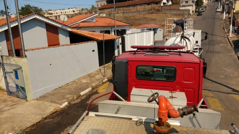 Incêndio nas imediações do Vila Campanha faz atendimento no Sentinela ser direcionado ao Posto Aviação