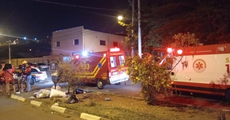 Acidente com motocicleta deixa dois mortos em Guaxupé
