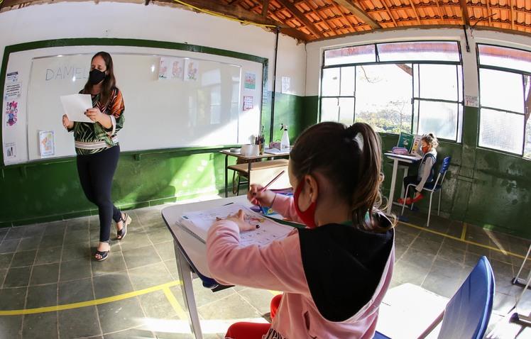 Estado aprova novo protocolo de retorno às atividades escolares presenciais