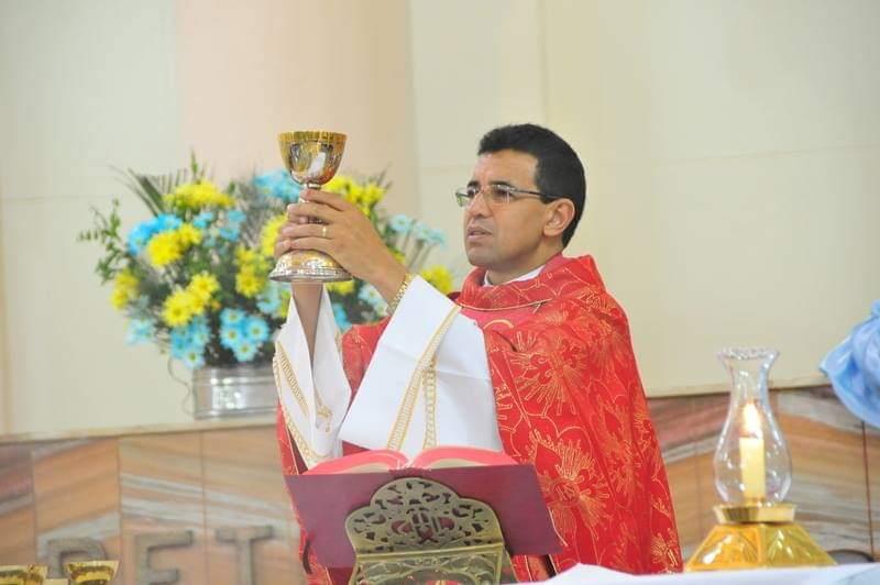 Psicólogo guaxupeano homenageia Padre Reginaldo