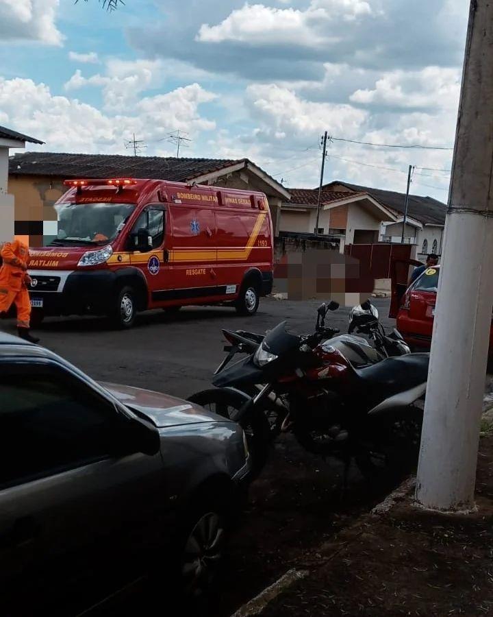 Acidentes envolvendo motocicletas em Guaxupé deixam três pessoas feridas