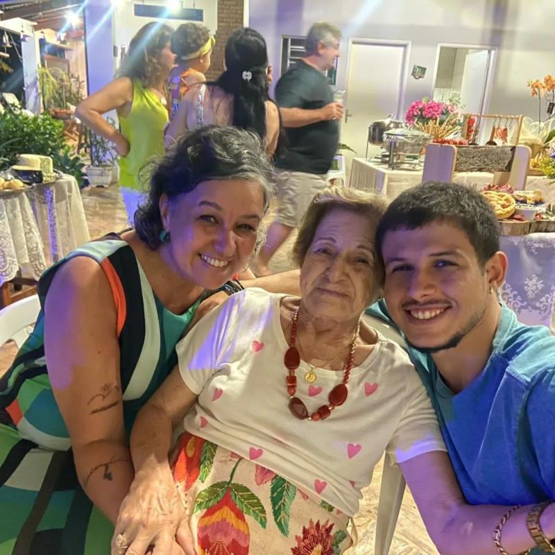 Celebrando 90 anos