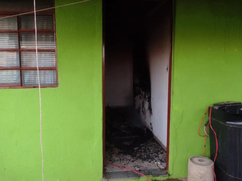 Bombeiros combatem incêndios em Guaxupé