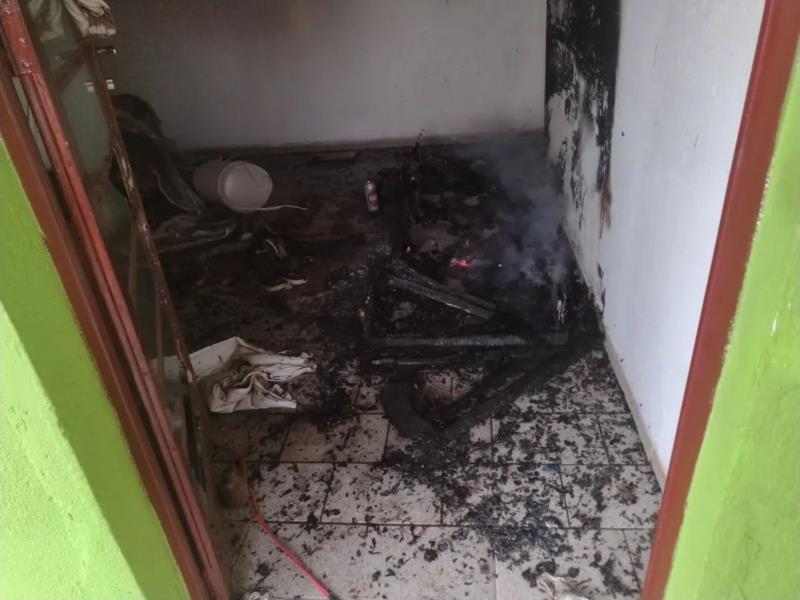 Bombeiros combatem incêndios em Guaxupé