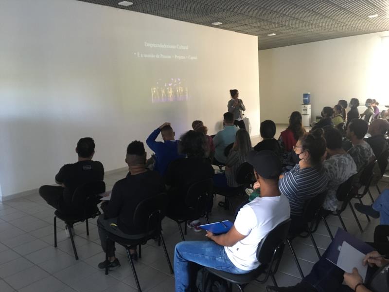 Na palestra da Fundação Clóvis Salgado, duas perspectivas para a Cultura guaxupeana 