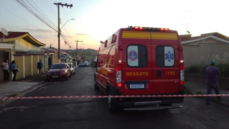 Capotamento no Jardim Planalto deixa dois feridos em Guaxupé 
