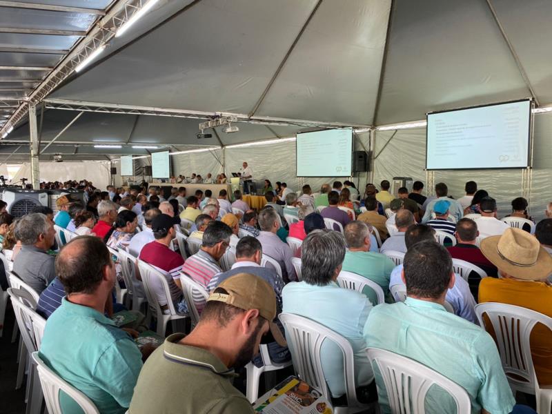 Cooxupé anuncia balanço 2022 e distribui mais de R$56 milhões a cooperados